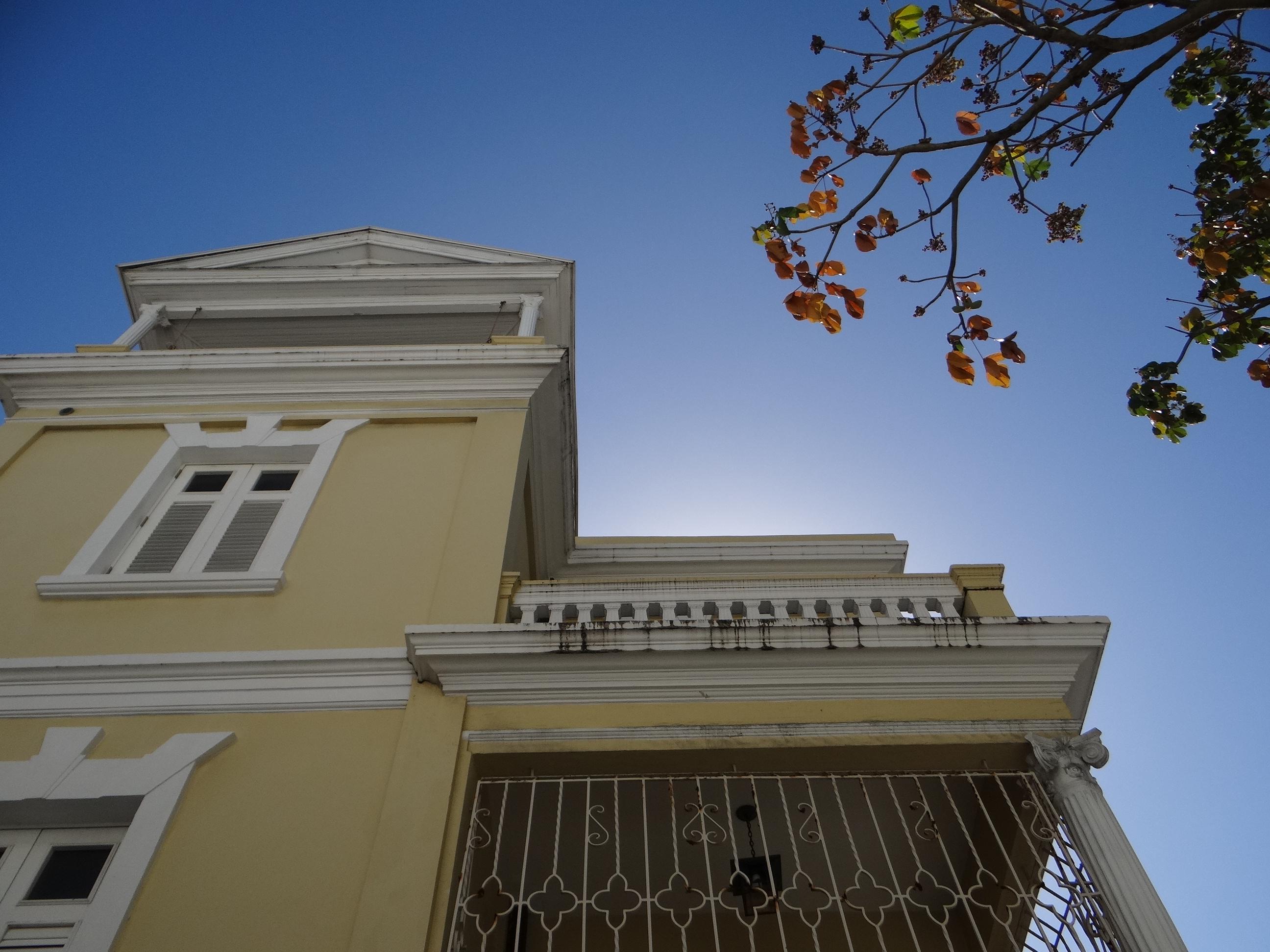 Casa La Giralda - Avenida Miramar, esquina calle Marti 651 - San Juan (Miramar) - 2014 00087